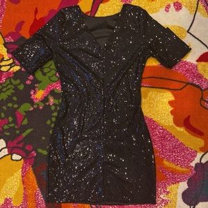 Forever 21 sequin dress🖤
